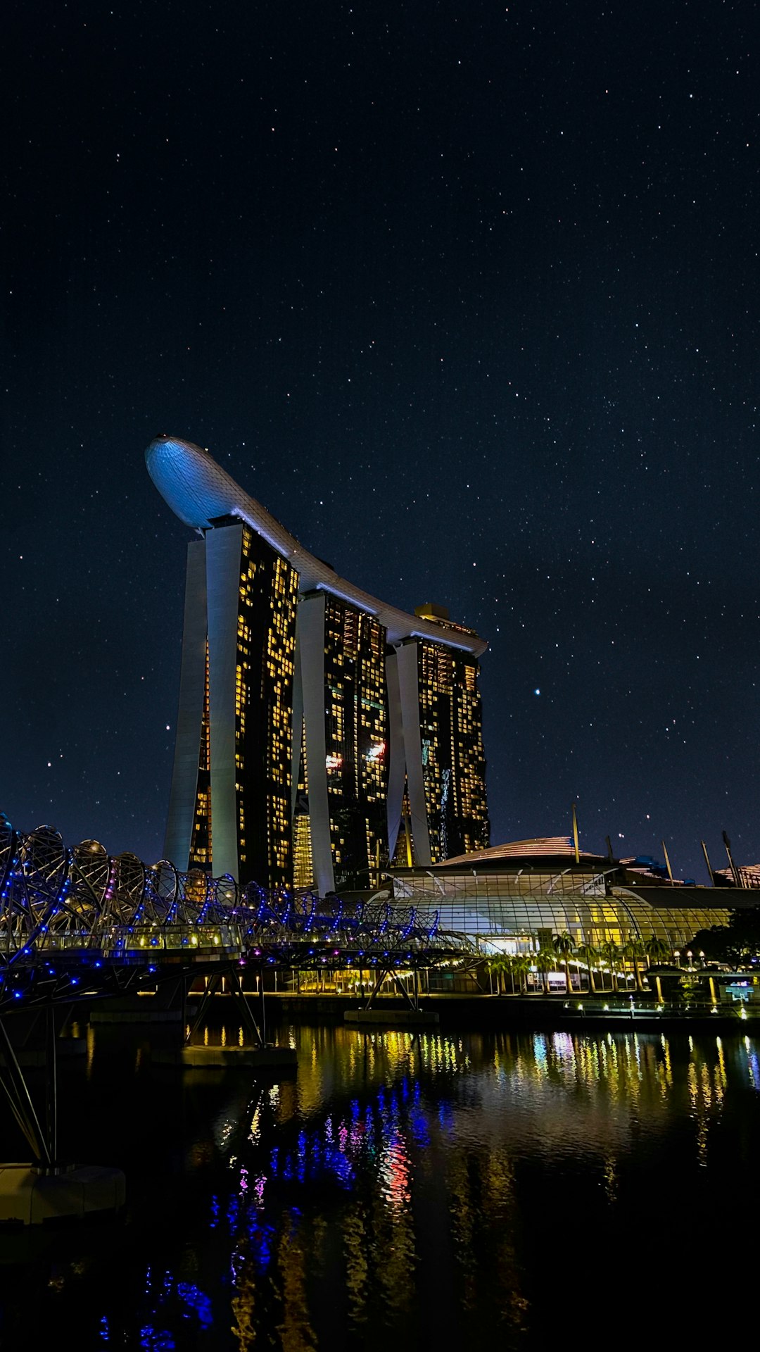 Marina Bay Sands & Helix Bridge