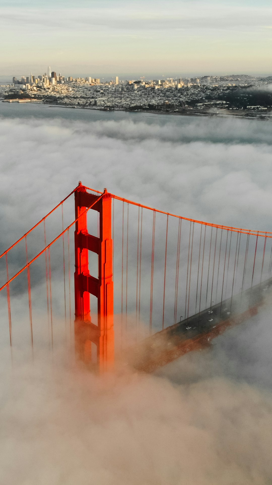Golden Gate Bridge in Pacific Fog